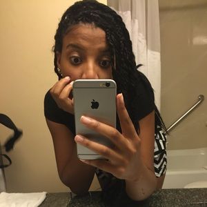 Meet your Posher, Lydia